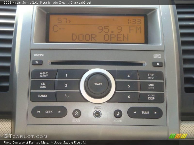 Metallic Jade Green / Charcoal/Steel 2008 Nissan Sentra 2.0