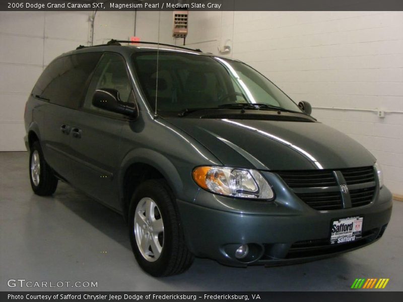 Magnesium Pearl / Medium Slate Gray 2006 Dodge Grand Caravan SXT