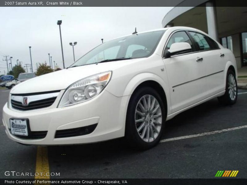 Cream White / Black 2007 Saturn Aura XR