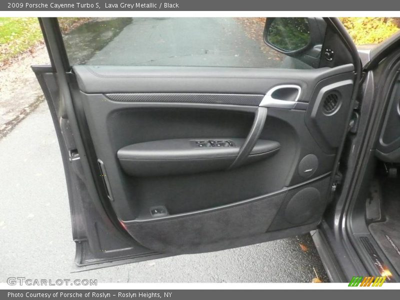 Lava Grey Metallic / Black 2009 Porsche Cayenne Turbo S