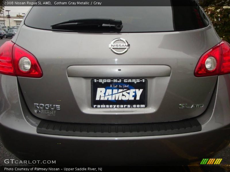 Gotham Gray Metallic / Gray 2008 Nissan Rogue SL AWD