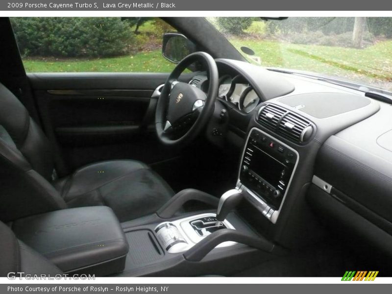 Lava Grey Metallic / Black 2009 Porsche Cayenne Turbo S