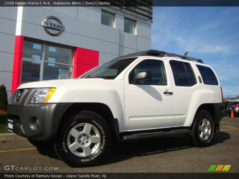 Avalanche White / Steel/Graphite 2008 Nissan Xterra S 4x4