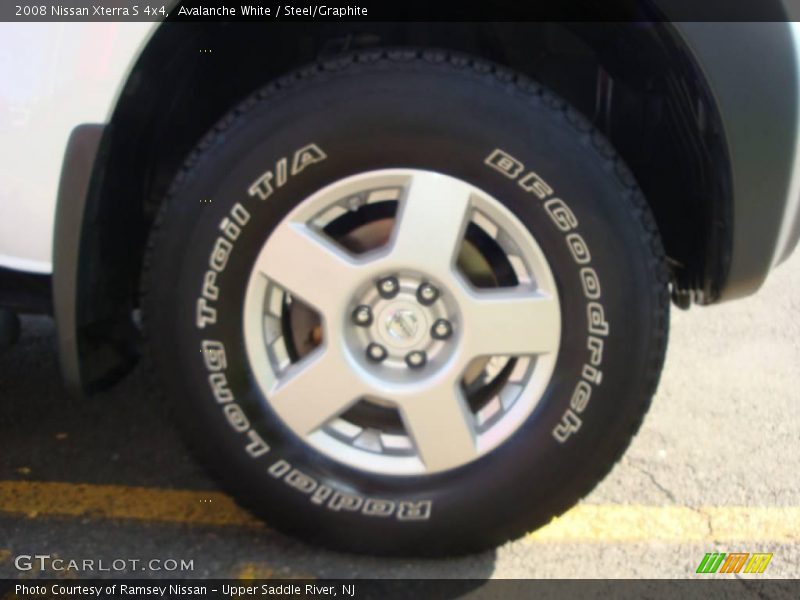 Avalanche White / Steel/Graphite 2008 Nissan Xterra S 4x4