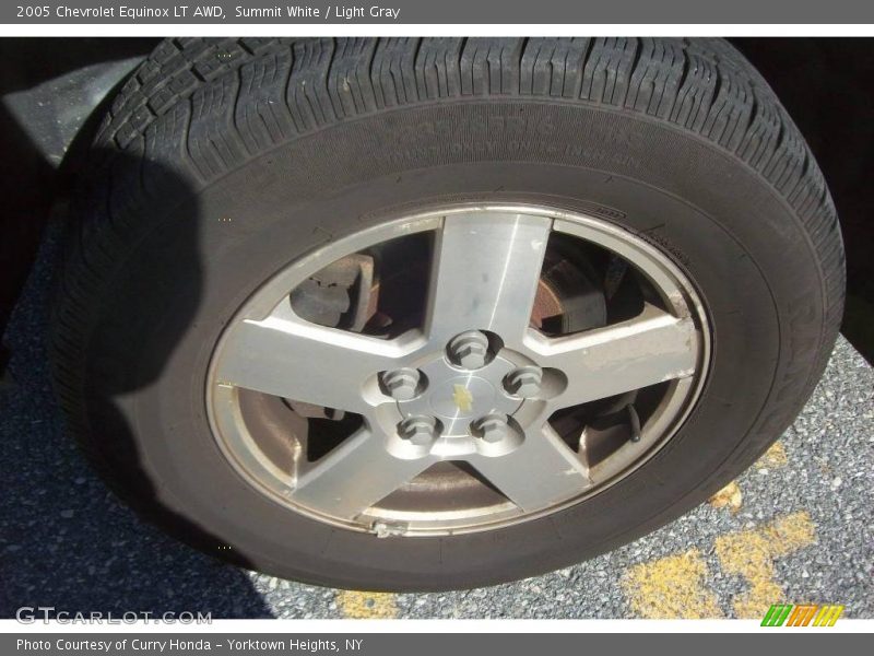 Summit White / Light Gray 2005 Chevrolet Equinox LT AWD