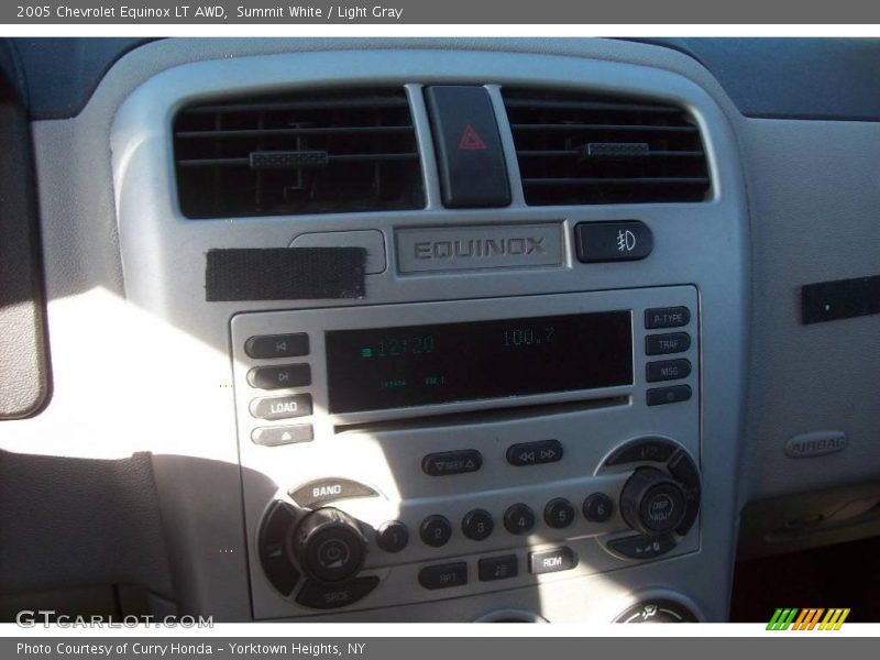 Summit White / Light Gray 2005 Chevrolet Equinox LT AWD