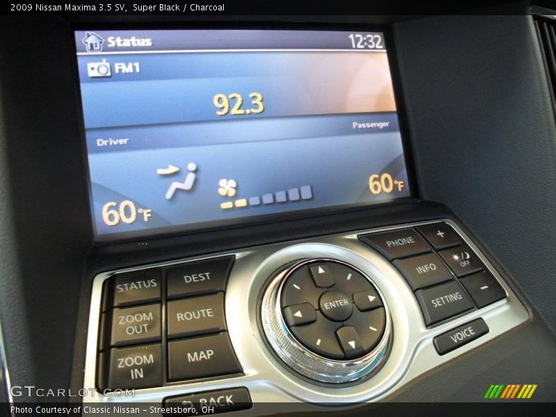 Super Black / Charcoal 2009 Nissan Maxima 3.5 SV