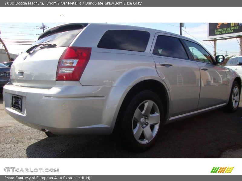 Bright Silver Metallic / Dark Slate Gray/Light Slate Gray 2008 Dodge Magnum