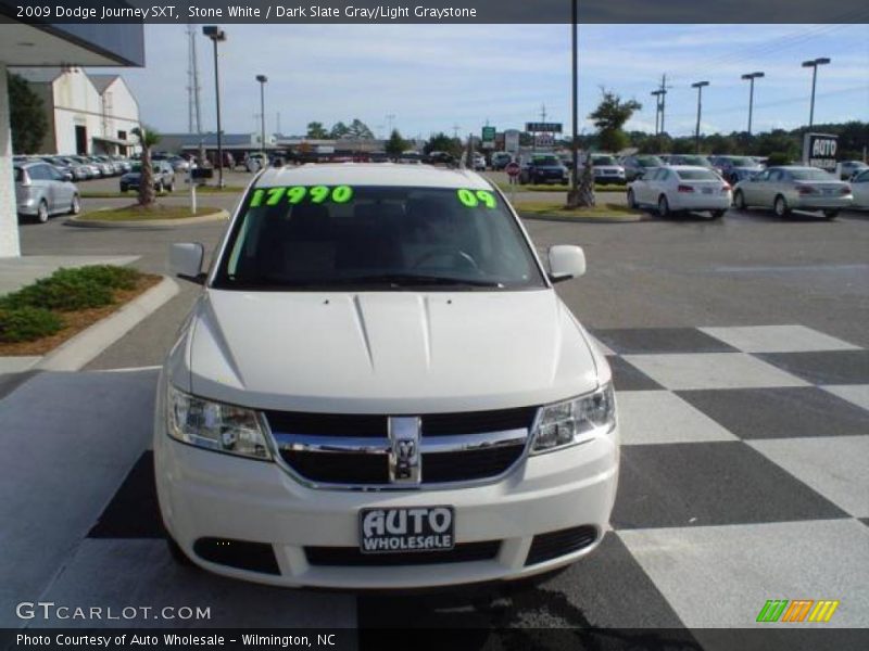 Stone White / Dark Slate Gray/Light Graystone 2009 Dodge Journey SXT