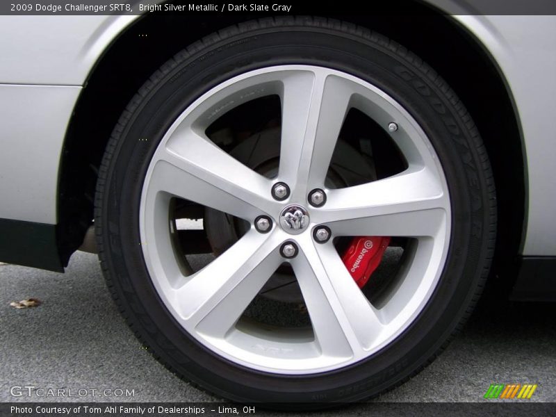 Bright Silver Metallic / Dark Slate Gray 2009 Dodge Challenger SRT8