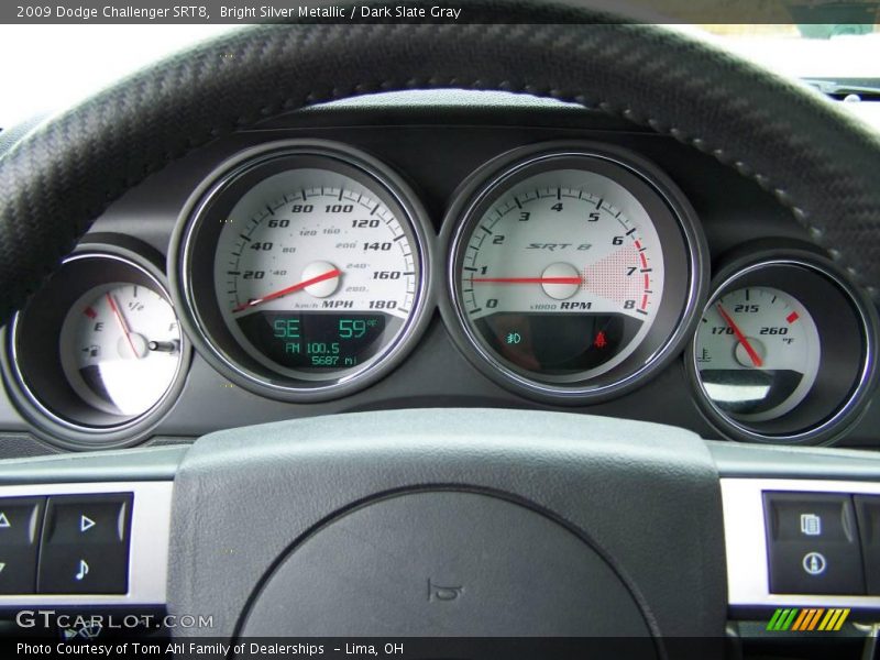 Bright Silver Metallic / Dark Slate Gray 2009 Dodge Challenger SRT8