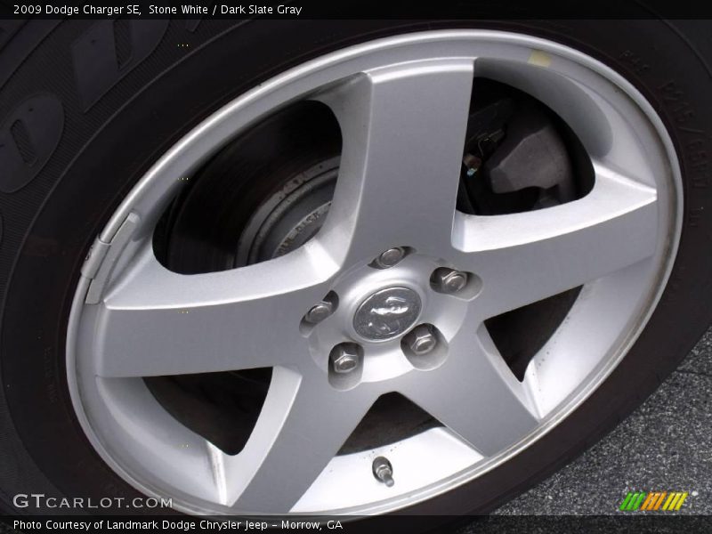 Stone White / Dark Slate Gray 2009 Dodge Charger SE