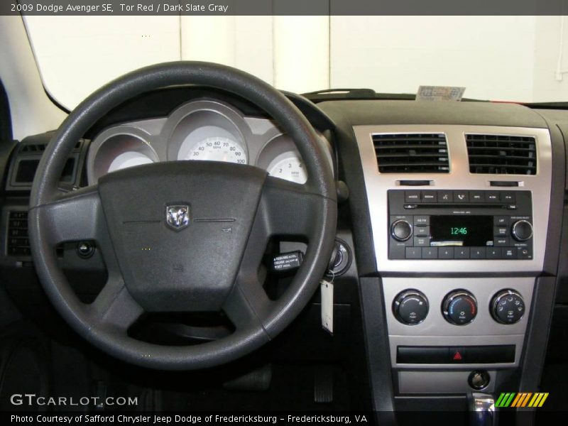 Tor Red / Dark Slate Gray 2009 Dodge Avenger SE