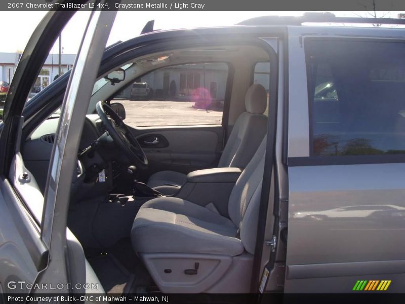 Graystone Metallic / Light Gray 2007 Chevrolet TrailBlazer LS 4x4