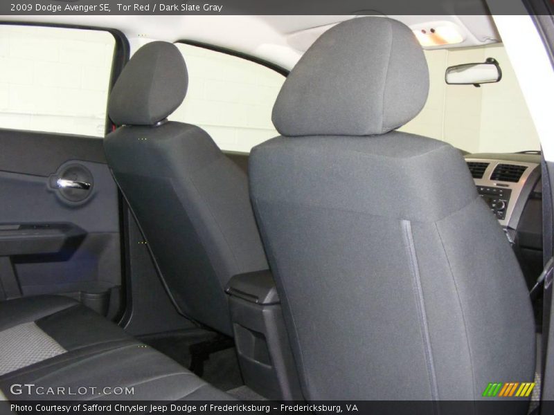 Tor Red / Dark Slate Gray 2009 Dodge Avenger SE