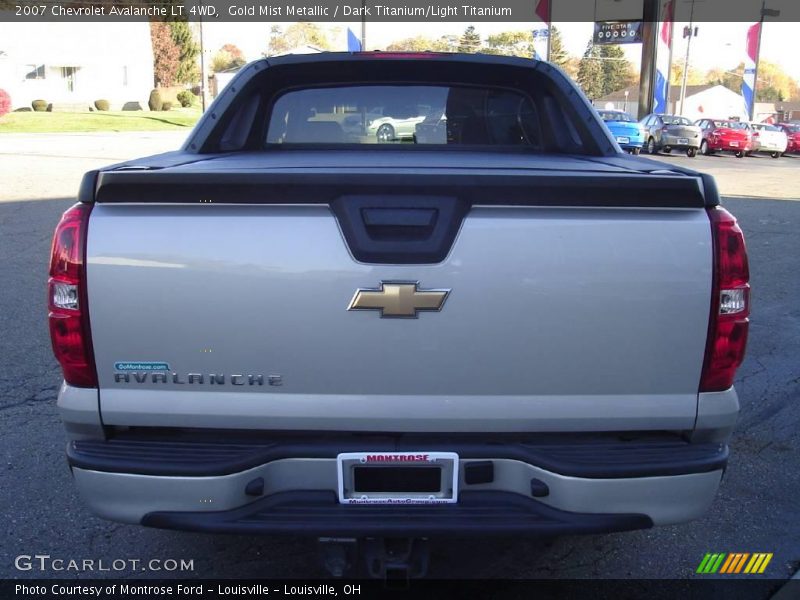 Gold Mist Metallic / Dark Titanium/Light Titanium 2007 Chevrolet Avalanche LT 4WD