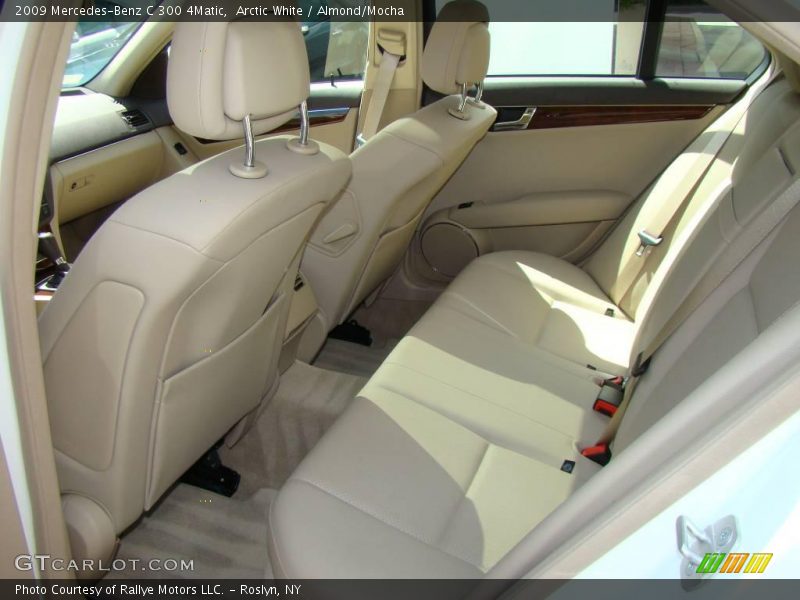 Arctic White / Almond/Mocha 2009 Mercedes-Benz C 300 4Matic