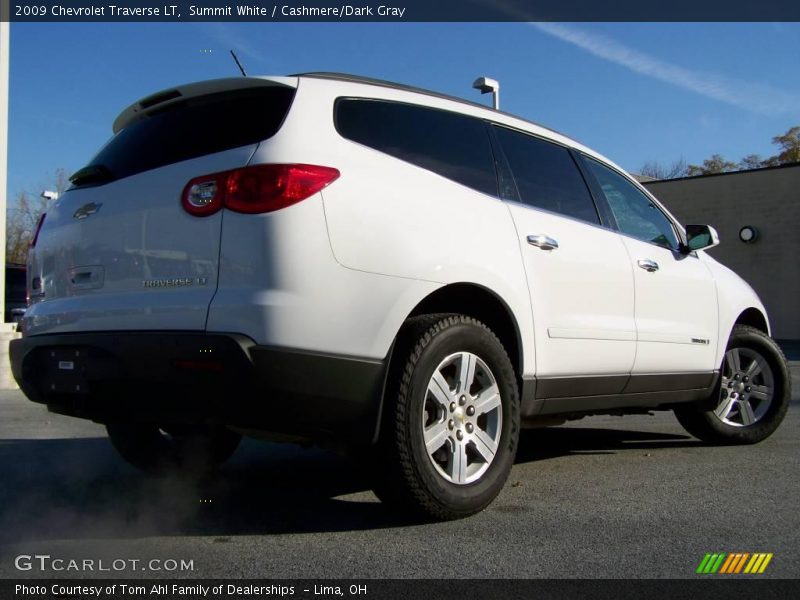 Summit White / Cashmere/Dark Gray 2009 Chevrolet Traverse LT