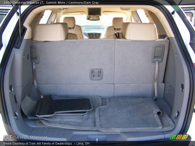 Summit White / Cashmere/Dark Gray 2009 Chevrolet Traverse LT