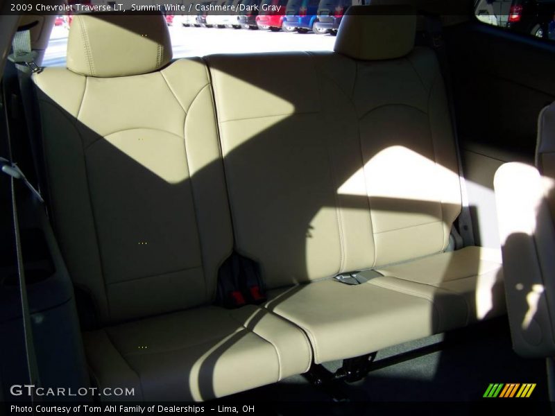 Summit White / Cashmere/Dark Gray 2009 Chevrolet Traverse LT