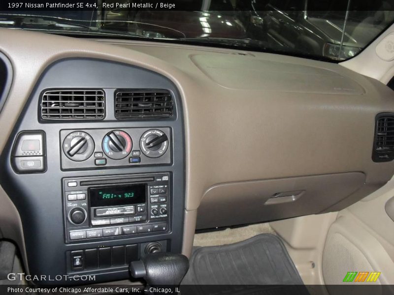 Red Pearl Metallic / Beige 1997 Nissan Pathfinder SE 4x4