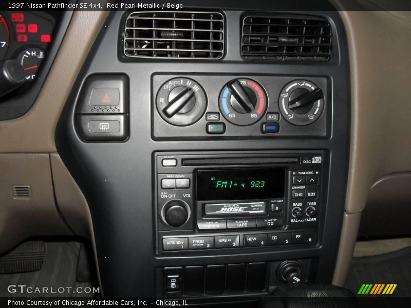 Red Pearl Metallic / Beige 1997 Nissan Pathfinder SE 4x4