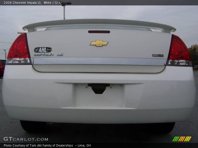 White / Gray 2009 Chevrolet Impala LS