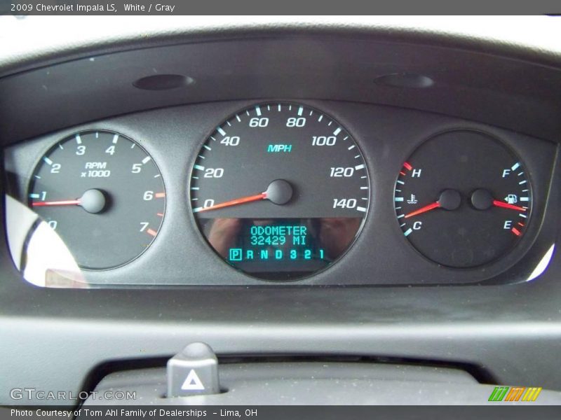 White / Gray 2009 Chevrolet Impala LS