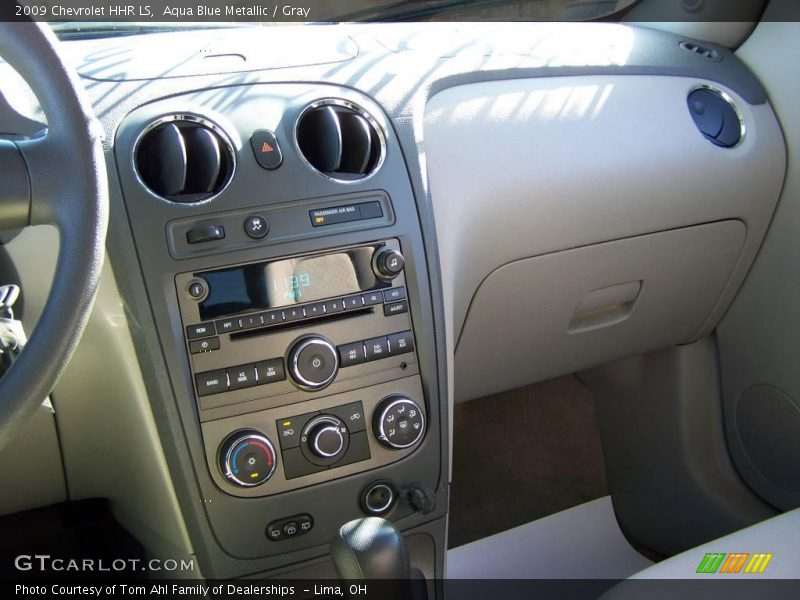 Aqua Blue Metallic / Gray 2009 Chevrolet HHR LS