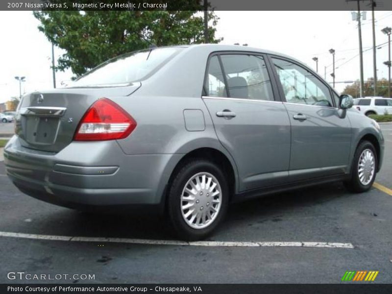 Magnetic Grey Metallic / Charcoal 2007 Nissan Versa S