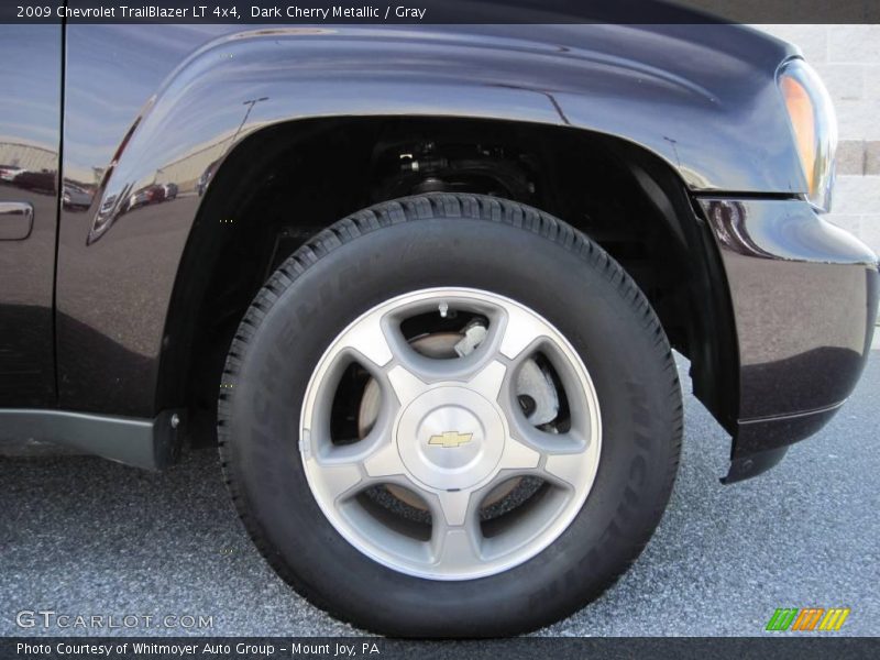 Dark Cherry Metallic / Gray 2009 Chevrolet TrailBlazer LT 4x4