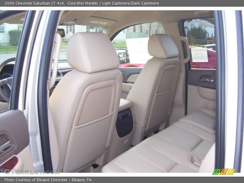 Gold Mist Metallic / Light Cashmere/Dark Cashmere 2009 Chevrolet Suburban LT 4x4