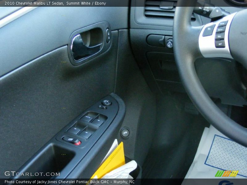 Summit White / Ebony 2010 Chevrolet Malibu LT Sedan