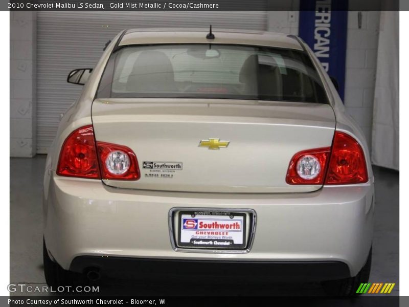Gold Mist Metallic / Cocoa/Cashmere 2010 Chevrolet Malibu LS Sedan