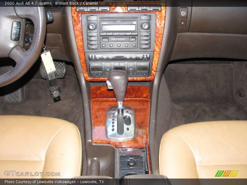 Brilliant Black / Caramel 2000 Audi A8 4.2 quattro