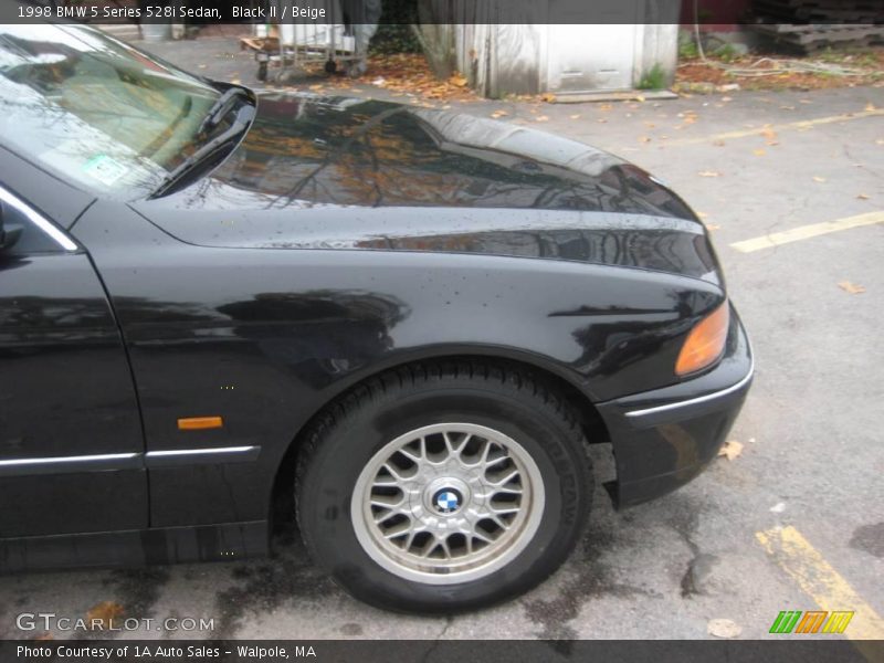 Black II / Beige 1998 BMW 5 Series 528i Sedan