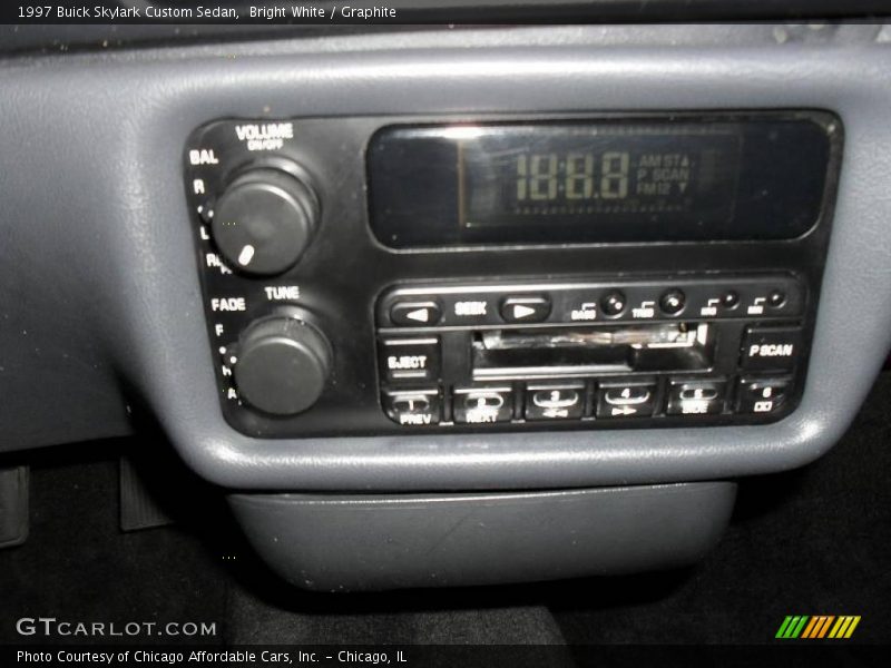Bright White / Graphite 1997 Buick Skylark Custom Sedan