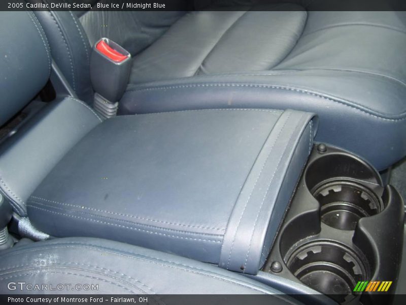 Blue Ice / Midnight Blue 2005 Cadillac DeVille Sedan