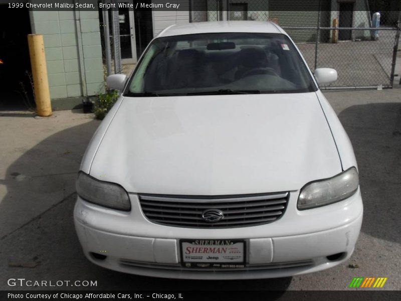 Bright White / Medium Gray 1999 Chevrolet Malibu Sedan