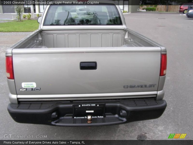 Light Pewter Metallic / Graphite 2003 Chevrolet S10 Extended Cab