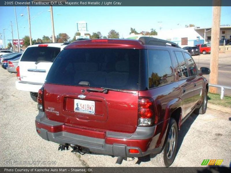 Majestic Red Metallic / Light Gray 2005 Chevrolet TrailBlazer EXT LS