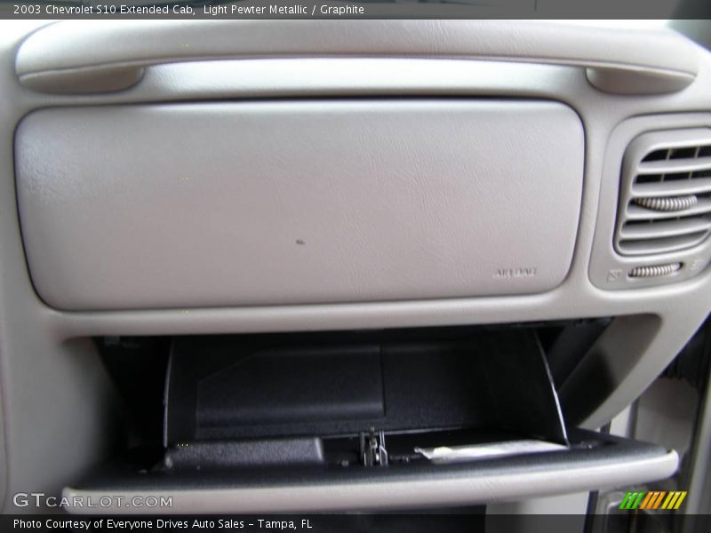 Light Pewter Metallic / Graphite 2003 Chevrolet S10 Extended Cab