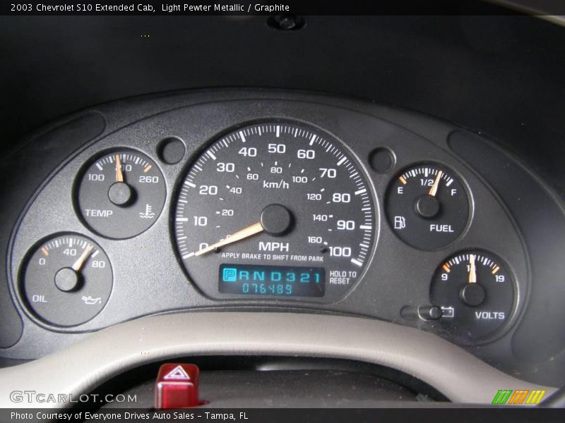 Light Pewter Metallic / Graphite 2003 Chevrolet S10 Extended Cab