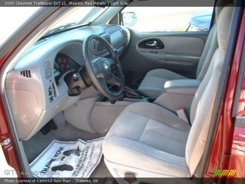 Majestic Red Metallic / Light Gray 2005 Chevrolet TrailBlazer EXT LS