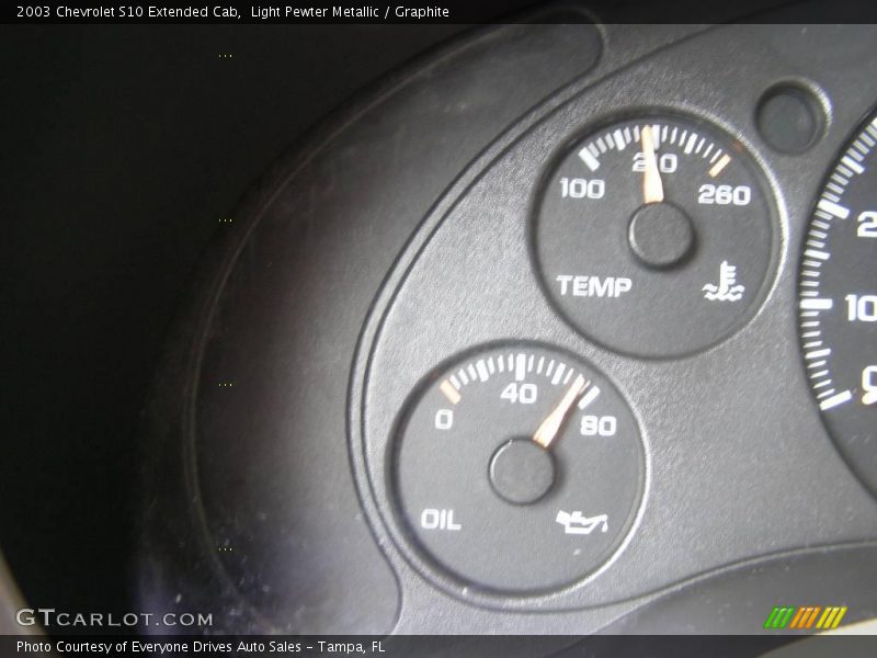 Light Pewter Metallic / Graphite 2003 Chevrolet S10 Extended Cab