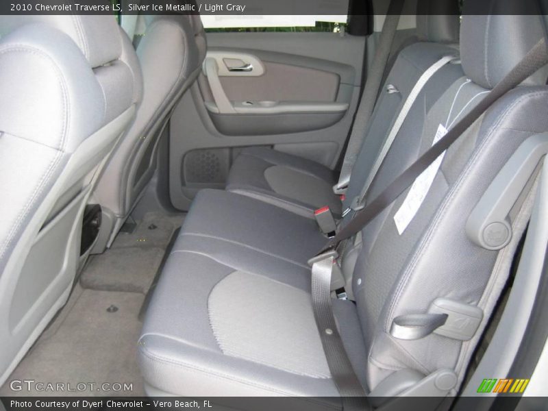 Silver Ice Metallic / Light Gray 2010 Chevrolet Traverse LS