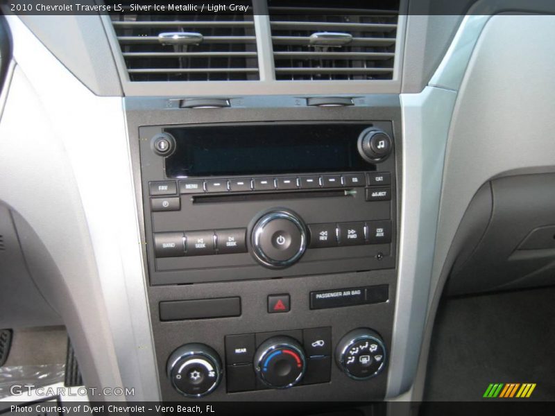 Silver Ice Metallic / Light Gray 2010 Chevrolet Traverse LS