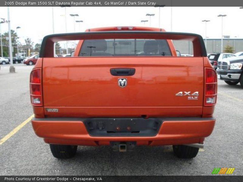 Go ManGo! / Dark Slate Gray 2005 Dodge Ram 1500 SLT Daytona Regular Cab 4x4