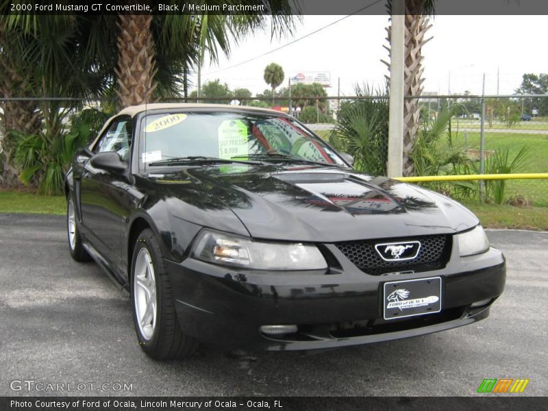Black / Medium Parchment 2000 Ford Mustang GT Convertible