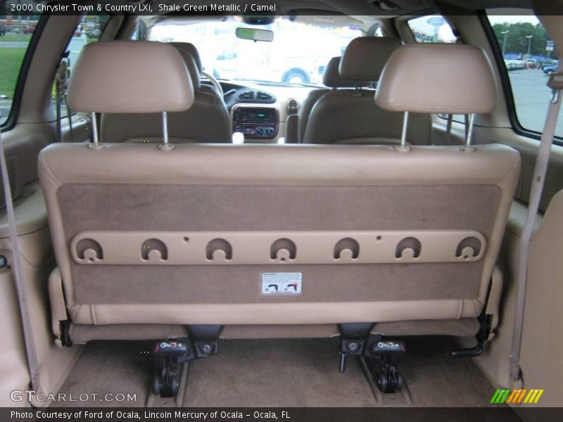 Shale Green Metallic / Camel 2000 Chrysler Town & Country LXi